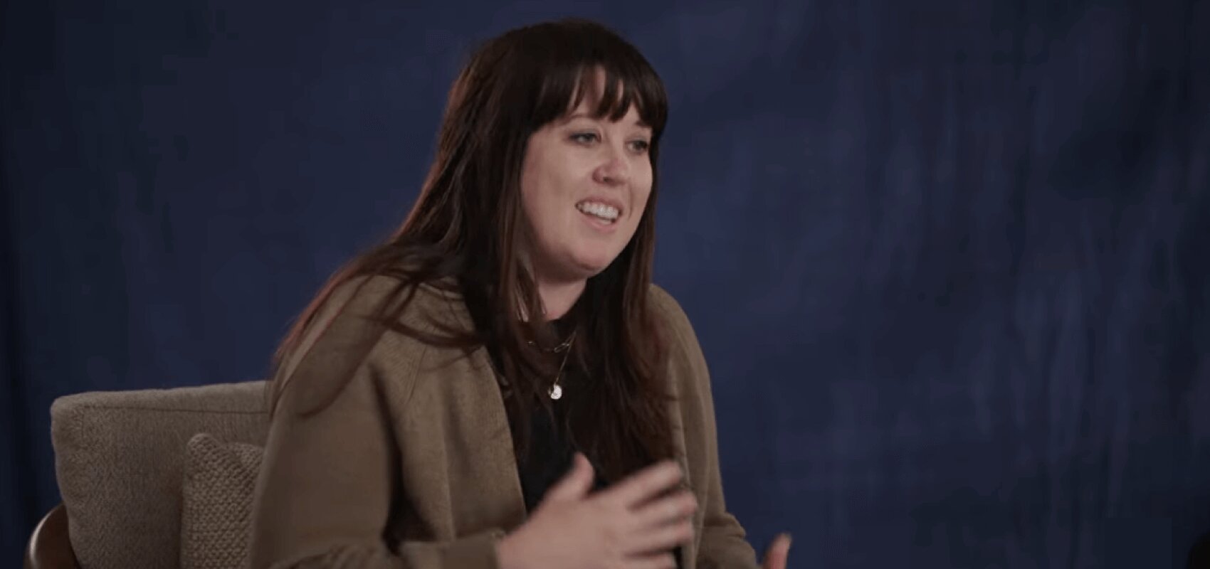 Clinician explaining how to get children to the clinic